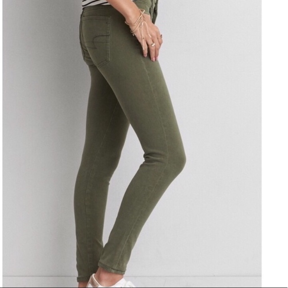 American Eagle AEO DENIM high-rise jegging